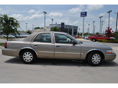 mercury grand marquis 2004 beige sedan ls gasoline 8 cylinders rear wheel drive automatic 78233