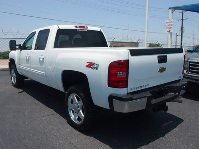 chevrolet silverado 2500hd 2012 white ltz diesel 8 cylinders 4 wheel drive allison 76234