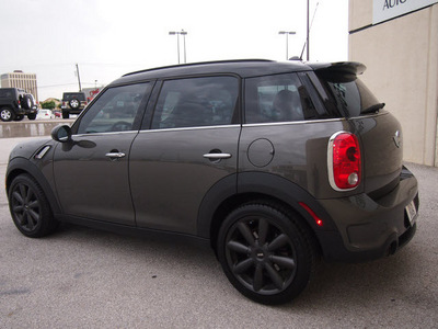 mini cooper countryman 2011 dk  gray hatchback s gasoline 4 cylinders front wheel drive automatic 76011