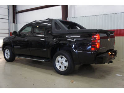 chevrolet avalanche 2008 black suv z71 flex fuel 8 cylinders 4 wheel drive automatic 79110