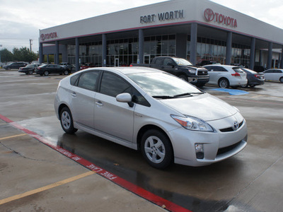 toyota prius 2011 silver ii hybrid 4 cylinders front wheel drive automatic 76116