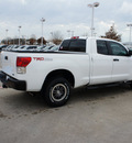 toyota tundra 2012 white grade flex fuel 8 cylinders 4 wheel drive automatic 76116