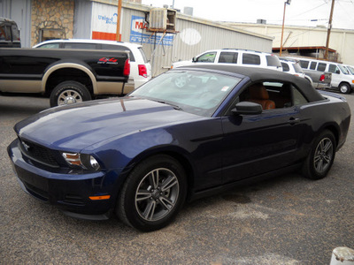 ford mustang 2011 blue gasoline 6 cylinders rear wheel drive automatic 79925