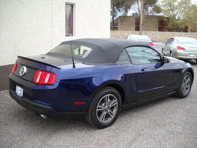 ford mustang 2011 blue gasoline 6 cylinders rear wheel drive automatic 79925