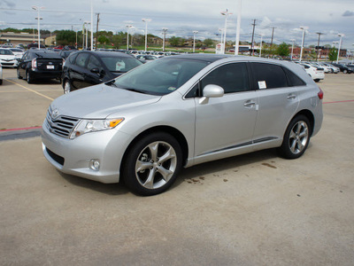 toyota venza 2012 silver xle gasoline 6 cylinders front wheel drive automatic 76116
