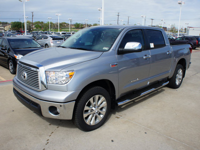 toyota tundra 2012 silver limited gasoline 8 cylinders 2 wheel drive automatic 76116