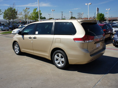 toyota sienna 2012 tan van 7 passenger gasoline 4 cylinders front wheel drive automatic 76116