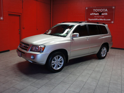 toyota highlander hybrid 2006 silver suv hybrid 6 cylinders all whee drive automatic 76116