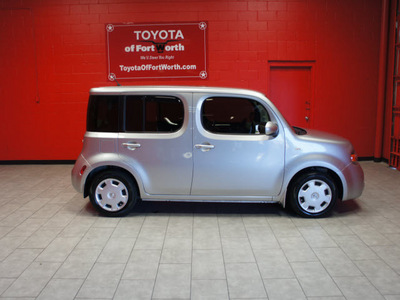 nissan cube 2010 silver suv gasoline 4 cylinders front wheel drive automatic 76116