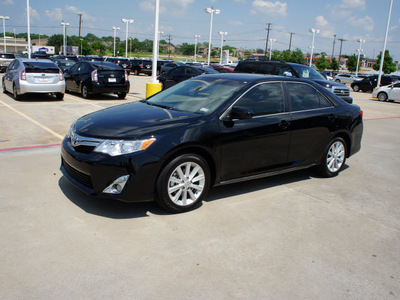 toyota camry 2012 black sedan xle v6 gasoline 6 cylinders front wheel drive automatic 76116