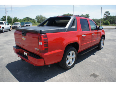 chevrolet avalanche 2007 red suv ltz gasoline 8 cylinders rear wheel drive automatic 78016