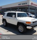 toyota fj cruiser 2012 white suv gasoline 6 cylinders 2 wheel drive automatic 76116