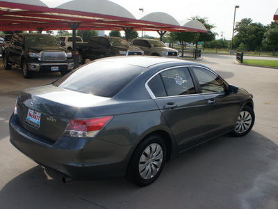 honda accord 2010 dk  gray sedan lx gasoline 4 cylinders front wheel drive 5 speed automatic 76210