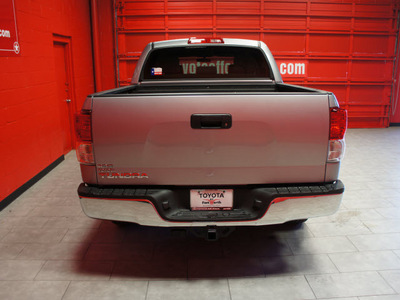 toyota tundra 2011 silver grade gasoline 8 cylinders 2 wheel drive automatic 76116