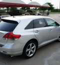 toyota venza 2009 silver wagon fwd v6 gasoline 6 cylinders front wheel drive shiftable automatic 76210