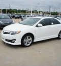 toyota camry 2012 white sedan se gasoline 4 cylinders front wheel drive automatic 76116