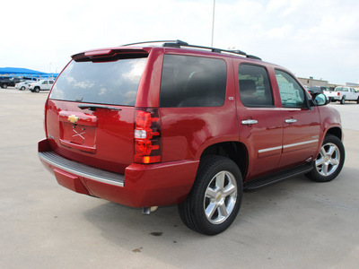 chevrolet tahoe 2013 red suv ltz flex fuel 8 cylinders 2 wheel drive 6 speed automatic 76206