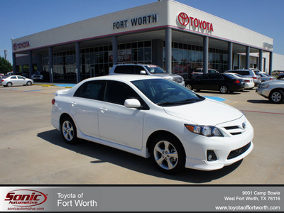 toyota corolla 2012 white sedan s gasoline 4 cylinders front wheel drive automatic 76116