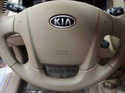 kia sportage 2009 gold suv ex gasoline 6 cylinders front wheel drive automatic 76116