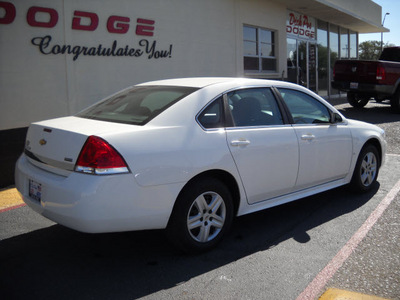 chevrolet impala 2009 white sedan ls flex fuel 6 cylinders front wheel drive automatic 79925