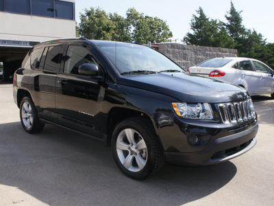 jeep compass 2011 black suv gasoline 4 cylinders 2 wheel drive automatic 75080