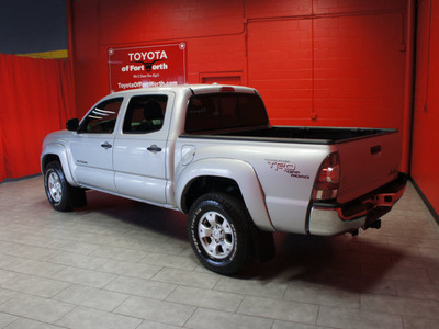 toyota tacoma 2010 silver prerunner v6 gasoline 6 cylinders 2 wheel drive automatic 76116