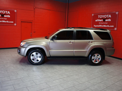 toyota 4runner 2007 gold suv sr5 gasoline 6 cylinders rear wheel drive automatic 76116