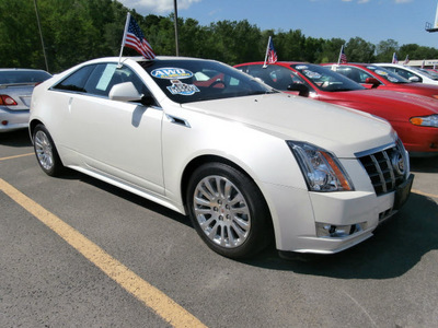 cadillac cts 2012 white coupe performance gasoline 6 cylinders all whee drive automatic 13502