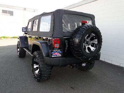 jeep wrangler unlimited 2008 black suv x gasoline 6 cylinders 4 wheel drive 6 speed manual 98371