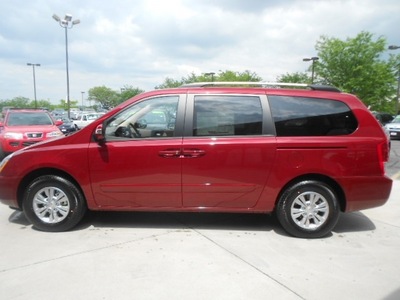 kia sedona 2012 red van lx gasoline 6 cylinders front wheel drive 6 speed automatic 43228