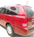 kia sedona 2012 red van lx gasoline 6 cylinders front wheel drive 6 speed automatic 43228