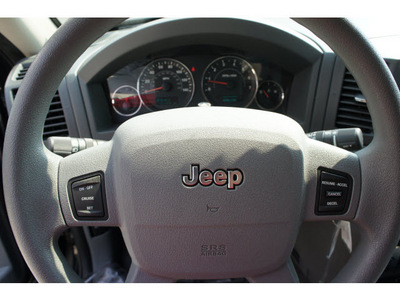 jeep grand cherokee 2007 suv laredo gasoline 6 cylinders 4 wheel drive shiftable automatic 07724