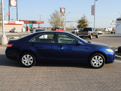 toyota camry 2010 blue sedan le 4 cylinders front wheel drive automatic 76087