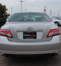 toyota camry 2011 silver sedan se gasoline 4 cylinders front wheel drive automatic 76087