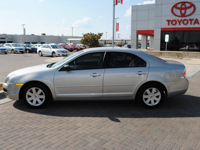 ford fusion 2008 silver sedan gasoline 4 cylinders front wheel drive automatic 76087