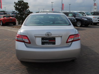 toyota camry 2010 silver sedan le 4 cylinders front wheel drive automatic 76087
