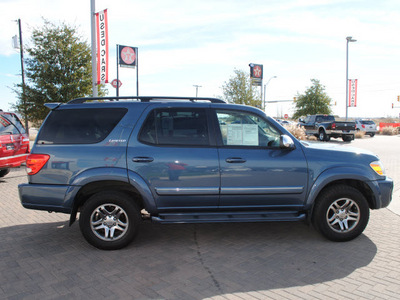 toyota sequoia 2007 blue suv limited gasoline 8 cylinders 4 wheel drive automatic with overdrive 76087