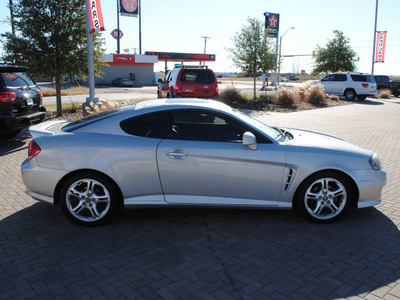 hyundai tiburon 2006 silver coupe gt gasoline 6 cylinders front wheel drive automatic 76087