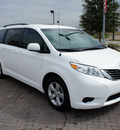 toyota sienna 2012 white van le gasoline 6 cylinders front wheel drive automatic 76087