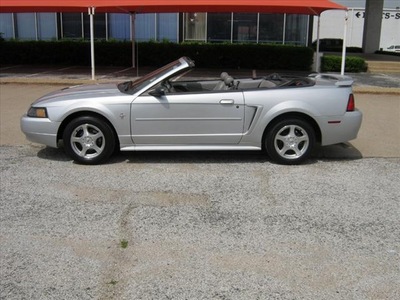 ford mustang 2003 silver deluxe gasoline 6 cylinders rear wheel drive automatic 75080