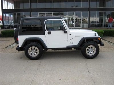 jeep wrangler 2004 white suv x gasoline 6 cylinders 4 wheel drive 75080