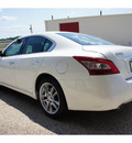 nissan maxima 2011 white sedan 3 5 s gasoline 6 cylinders front wheel drive automatic 76543