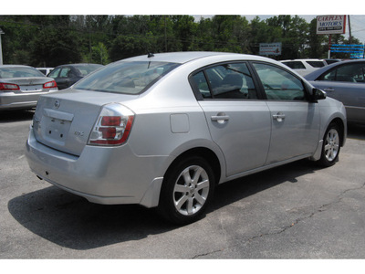 nissan sentra 2007 silver sedan 2 0 s gasoline 4 cylinders front wheel drive automatic with overdrive 77070