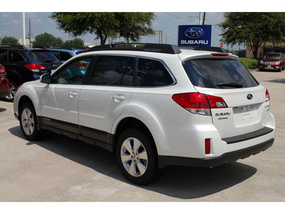 subaru outback 2012 white wagon 3 6r limited gasoline 6 cylinders all whee drive automatic with overdrive 77099