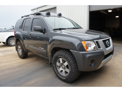 nissan xterra 2010 gray suv off road gasoline 6 cylinders 4 wheel drive automatic 76543