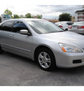 honda accord 2006 silver sedan lx special edition gasoline 4 cylinders front wheel drive automatic 77070