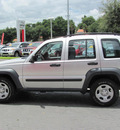 jeep liberty 2006 silver suv sport gasoline 6 cylinders rear wheel drive 6 speed manual 33884