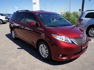 toyota sienna 2012 salsa red van xle 8 passenger gasoline 6 cylinders front wheel drive 6 speed automatic 76087