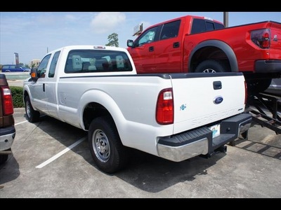 ford f 250 super duty 2012 white pickup truck flex fuel 8 cylinders 2 wheel drive shiftable automatic 77338