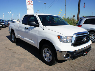 toyota tacoma 2012 silver v6 gasoline 6 cylinders 4 wheel drive 5 speed automatic 76087